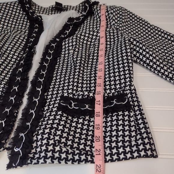 Marina Luna women's open blazer size (L) - Picture 6 of 10